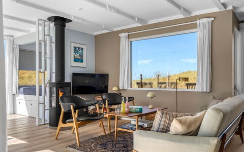 Hoat - 300M from the Sea: Meubles, Design Intérieur, Sol, Sol, Canapé, Bois, Plafond, Salon, Appartement, Table