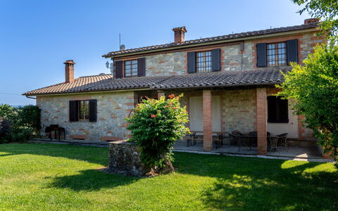 Casa Di Luca, Pool, Castelnuovo Berardenga: Maison, Domicile, Zone Résidentielle, Toit, Chalet, Ferme, Biens, Porte, Pelouse, Jardin