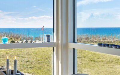 Normand - 50M from the Sea