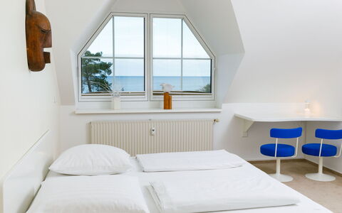 Morgensonne: Propriété, Fenêtre, Meubles, Confort, Bleu Azur, Design Intérieur, Rectangle, Bois, Architecture