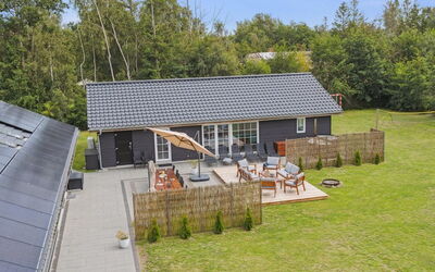 Ronia - 900M from the Sea