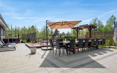 Ronia - 900M from the Sea