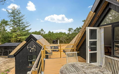 Hejdie - 750M from the Sea: Plafond, Sol, Design Intérieur, Sol, Composite, Meubles, Recours, Hôtel, Conception, Daylighting