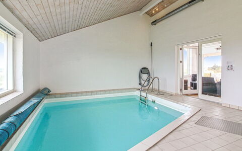 Hilmer - 180M from the Sea: Maison, Domicile, Porte, Toit, Chalet, Biens, Jardin, Ombre, Siding, Cour
