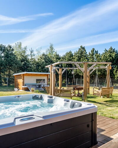 Vicktoria - 1.5Km from the Sea