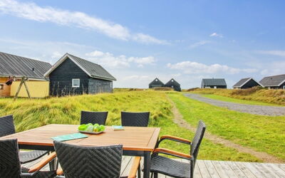 Othinkarl - 100M from the Sea