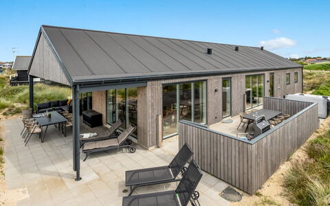 Waldar - from the Sea: Toit, Maison, Domicile, Chalet, Porte, Siding, Plate-Forme, Porche, Planche, Dur