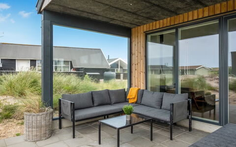 Waldar - from the Sea: Toit, Maison, Domicile, Chalet, Porte, Siding, Plate-Forme, Porche, Planche, Dur