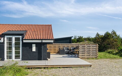 Blaguna - 600M from the Sea: Plafond, Sol, Design Intérieur, Sol, Composite, Meubles, Recours, Hôtel, Conception, Daylighting