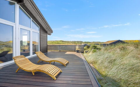 Gebko - 150M from the Sea