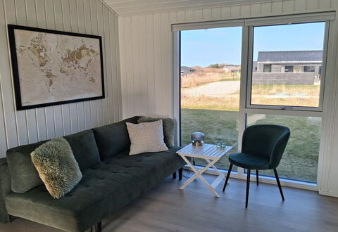Alea - 800M from the Sea: Sol, Sol, Meubles, Design Intérieur, Salon, Parquet, Tache De Bois, Dur, Lampe