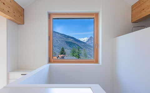 Loft Lepontica: L'Eau, Ciel, Piscine, Plante, Bleu Azur, Bleu, Arbre, Mobilier De Jardin, Bâtiment, Ombre