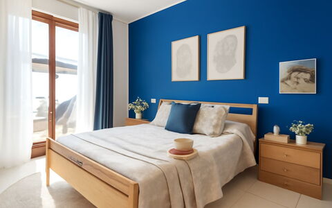 L'Oasi della Gatta Panciona: Bleu, Meubles, Lit, Chambre, Bois, Design Intérieur, Sol, Sol, Textile, Linge