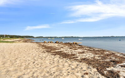 Cajsa - 200M from the Sea