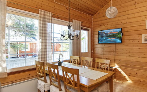 Hirvasaho a 2: Bois, Chalet, Cabane En Rondins, Forêt, Cabanon, Batiments Jardin, Mélèze, Des Bois, Tache De Bois