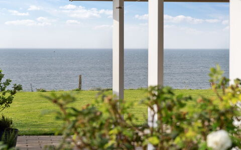 Enwald - 275M from the Sea: Herbe, Vert, Maison, Chalet, Prairie, Zone Rurale, Écorégion, Paysage, Lot Terre, Arbuste