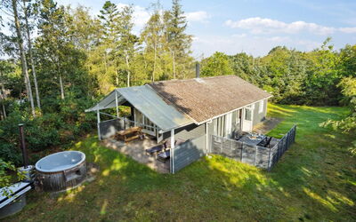 Arwin - 200M from the Sea
