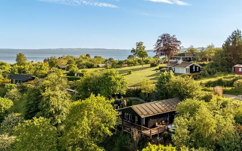 Leif - 400M from the Sea: Végétation, Paysage, Arbuste, Communauté Des Plantes, Lot Terre, Zone Rurale, Chalet, Biens, Jardin, Aménagement Paysager