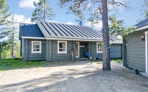 Ahmanpesä: Bois, Chalet, Cabane En Rondins, Forêt, Cabanon, Batiments Jardin, Mélèze, Des Bois, Tache De Bois