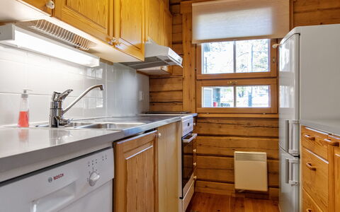 Ahmanpesä: Bois, Chalet, Cabane En Rondins, Forêt, Cabanon, Batiments Jardin, Mélèze, Des Bois, Tache De Bois