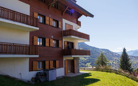 Veysonnaz 655: Domicile, Maison, Chalet, Chaîne De Montagnes, Vallée, Village, Village De Montagne, Crête, Balcon, Alpes