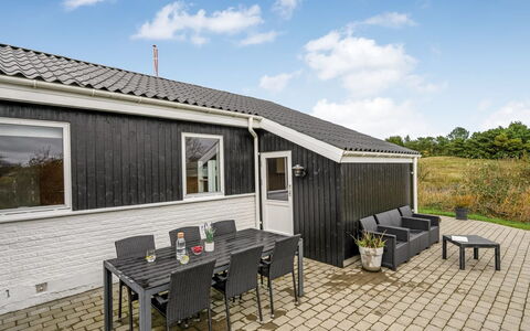 Eloise - 400M from the Sea: Chalet, Cabanon, Cabane, Ferme, Prairie, Cabane, Grange, Cabane En Rondins, Batiments Jardin