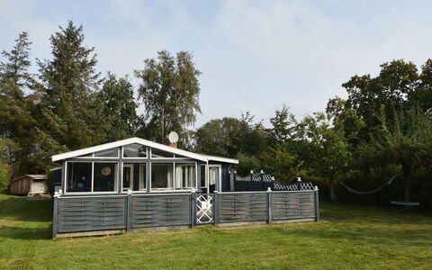 Aave - 200M from the Sea: Toit, Domicile, Chalet, Biens, Mobilier De Jardin, Cour, Tableau De Plein Air, Cour, Arrière-Cour, Villa