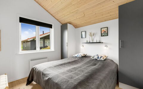 Sylwia - from the Sea: Bois, Design Intérieur, Chambre, Plafond, Lit, Domicile, Sol, Meubles, Sol, Cadre De Lit