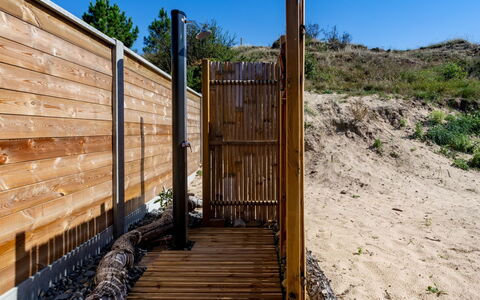 La Dune: Ciel, Propriété, Plante, Bois, Arbre, Clôture, Paysage, Tache De Bois, Pente, Dur