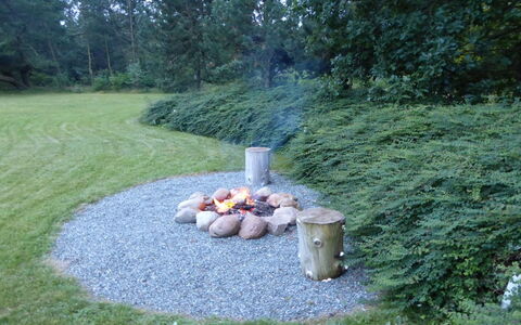 Gunsten - 2.3Km from the Sea: Chalet, Cabanon, Cabane, Ferme, Prairie, Cabane, Grange, Cabane En Rondins, Batiments Jardin