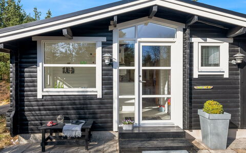 Florense - 2.5Km from the Sea: Porte, Domicile, Chalet, Siding, Batiments Jardin, Dur, Cabane En Rondins, Planche, Porche