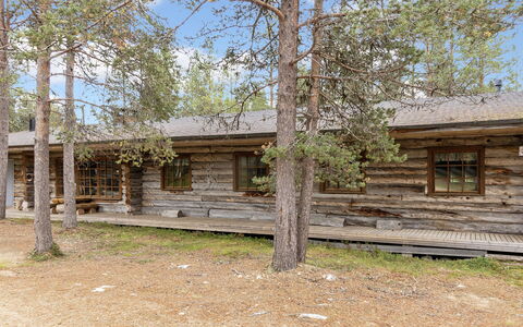 Raahenmaja: Bois, Chalet, Domicile, Cabane En Rondins, Lumber, Siding, Dur, Matériau Naturel, Batiments Jardin, Cabane