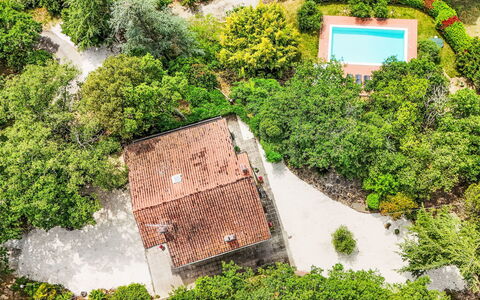 Mariani: Végétation, Paysage, Vue Du Ciel, Jardin, Biens, Aménagement Paysager, Photographie Aérienne, Plantation, Piscine, À Feuilles Persistantes