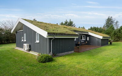 Sigbritt - 2.6Km from the Sea