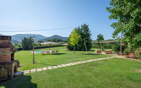 Le Vigne 4: Plante, Ciel, Arbre, Paysage Naturel, Lot Terre, Zone Résidentielle, Prairie, Herbe, Loisir, Chalet