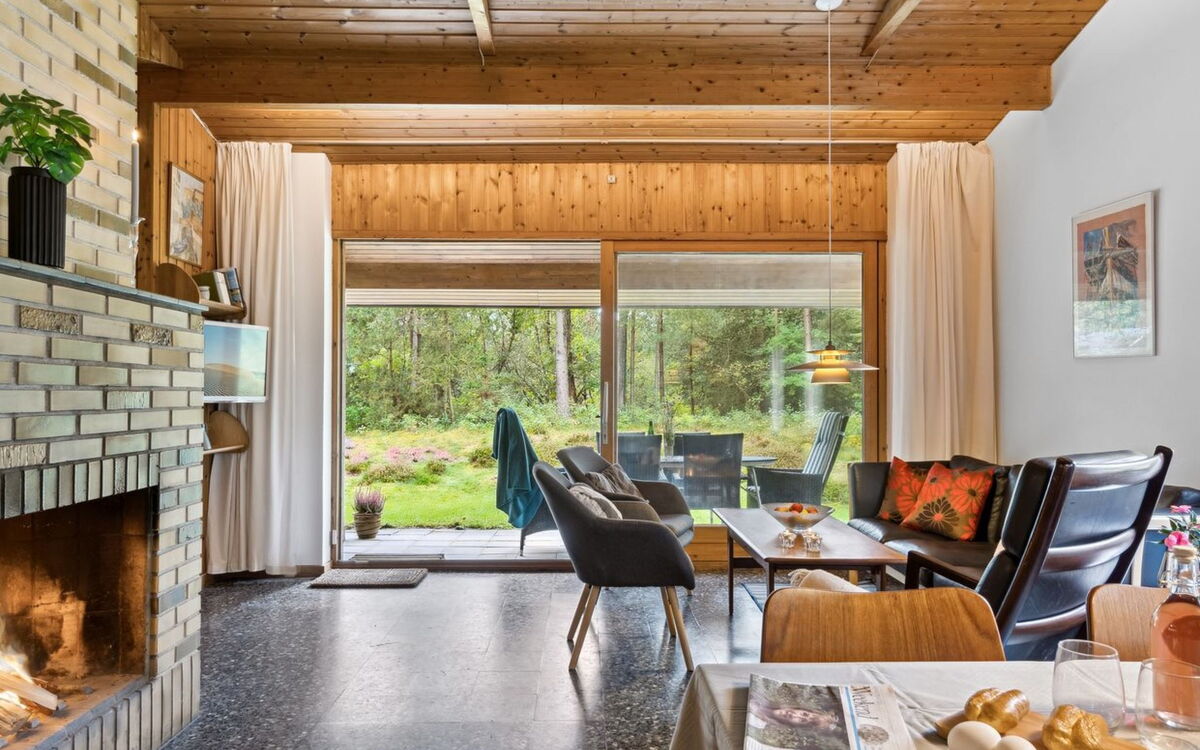 Fulla - 650M from the Sea