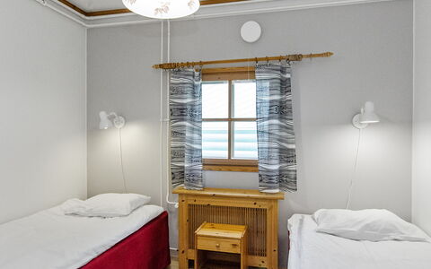 Kulta-Käkönen 3 by Bomba: Lit, Meubles, Chambre, Design Intérieur, Literie, Drap De Lit, Sol, Bois, Sol, Pièce