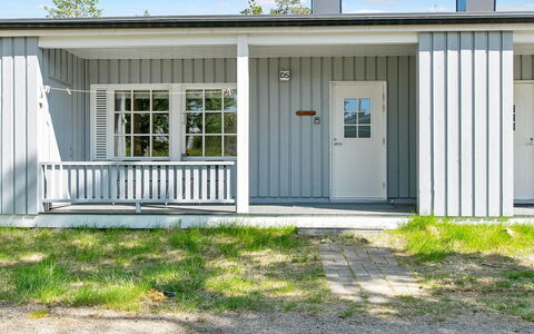 Saariseläntie 8 D 5: Voie Navigable, Banque, Cours D'Eau, Lac, Chalet, Forêt, Canal, Réservoir, Cabane En Rondins
