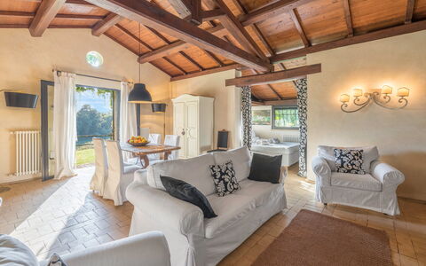 Casale Delle Papere, Pool, Romantic Holiday In Nep: Meubles, Propriété, Design Intérieur, Éclairage, Confort, Bois, Canapé, Architecture, Table, Sol