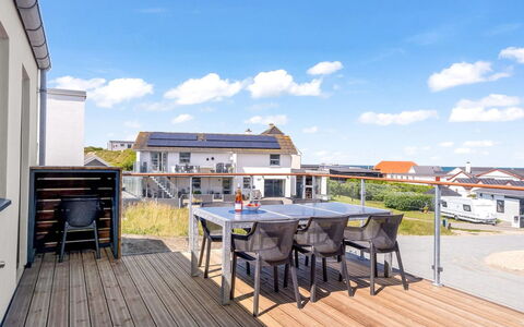 Unge - 75M from the Sea: Herbe, Vert, Maison, Chalet, Prairie, Zone Rurale, Écorégion, Paysage, Lot Terre, Arbuste