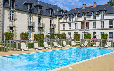 Logement:&nbsp;Château de Kergonano, 700.19