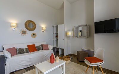 Logement:&nbsp;Château de Kergonano, 700.9