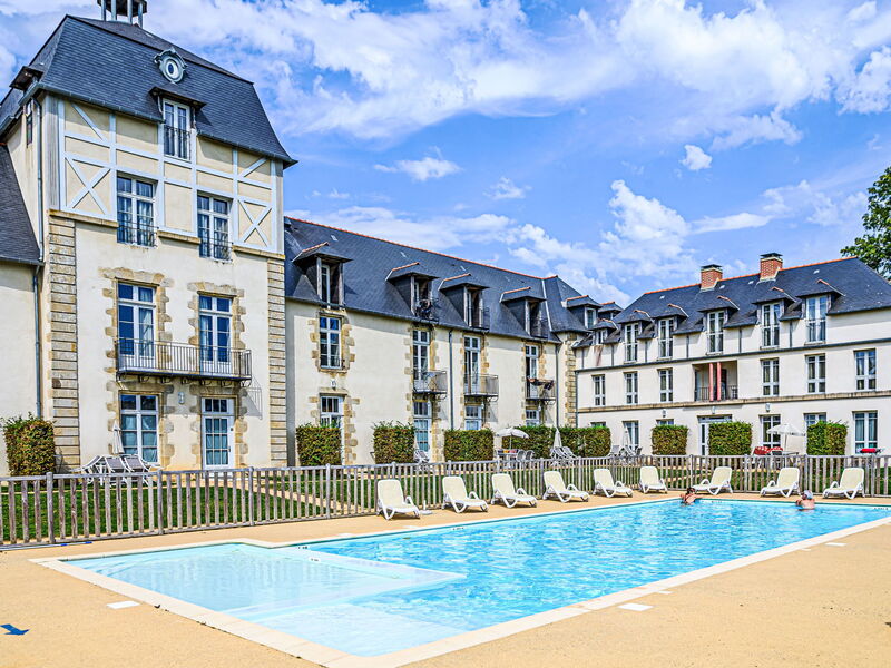 Logement:&nbsp;Le Château de Kergonano 700.13