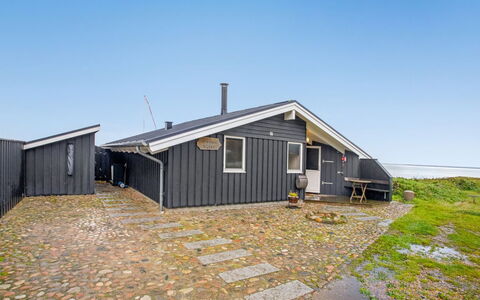 Holmwith - 50M from the Sea: Plafond, Sol, Design Intérieur, Sol, Composite, Meubles, Recours, Hôtel, Conception, Daylighting