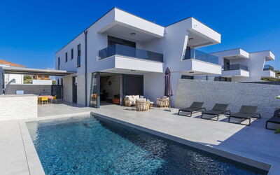 Villa Mi