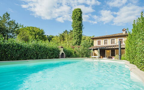 Oleandro: L'Eau, Plante, Bâtiment, Ciel, Propriété, Bleu Azur, La Nature, Arbre, Piscine, Bleu