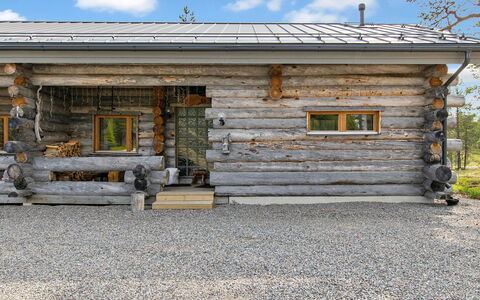 Saariselän Waskooli a: Voie Navigable, Banque, Cours D'Eau, Lac, Chalet, Forêt, Canal, Réservoir, Cabane En Rondins
