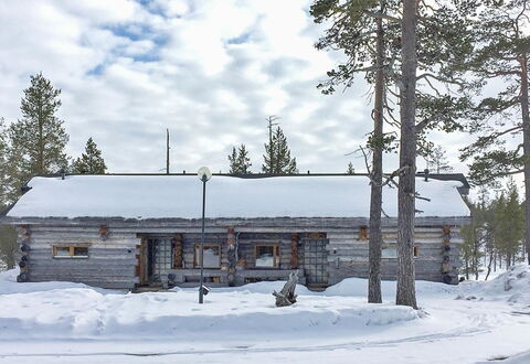Saariselän Waskooli a: Voie Navigable, Banque, Cours D'Eau, Lac, Chalet, Forêt, Canal, Réservoir, Cabane En Rondins