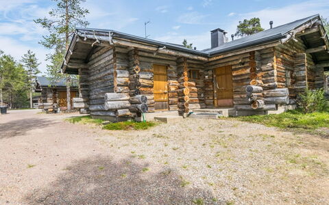 Vasamooli 5: Voie Navigable, Banque, Cours D'Eau, Lac, Chalet, Forêt, Canal, Réservoir, Cabane En Rondins