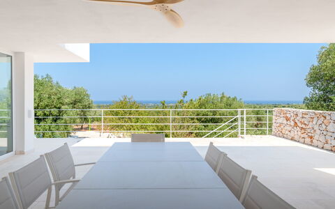 Casa Di Veronica: Ciel, Jour, Propriété, Lumière, Ombre, Bois, Design Intérieur, Ligne, Arbre, Ventilateur De Plafond